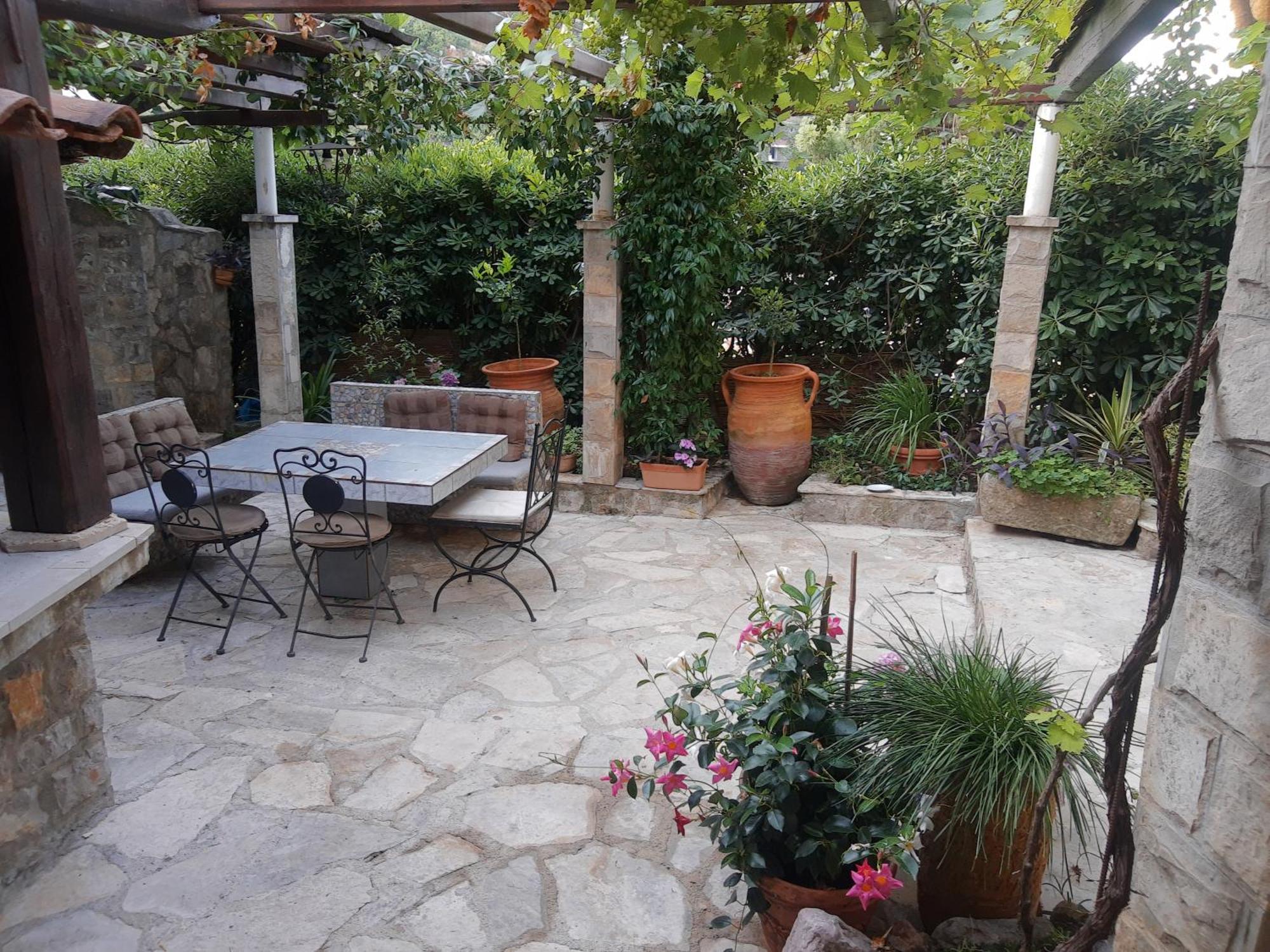 Sea-Side Old Stone Villa With A Private Garden Budva Eksteriør bilde